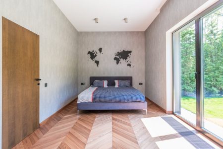 conseils pratiques sur le sens poser le parquet stratifié